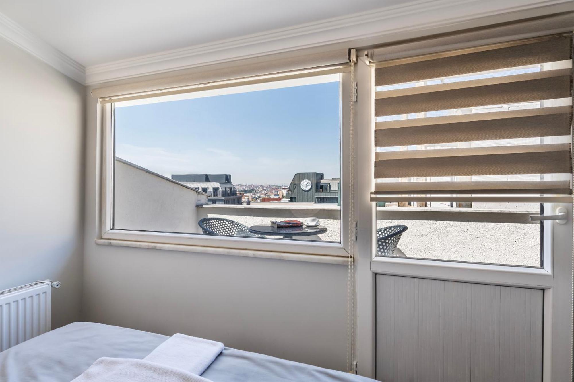 Taksim Trust Hotel Istanbul Bagian luar foto