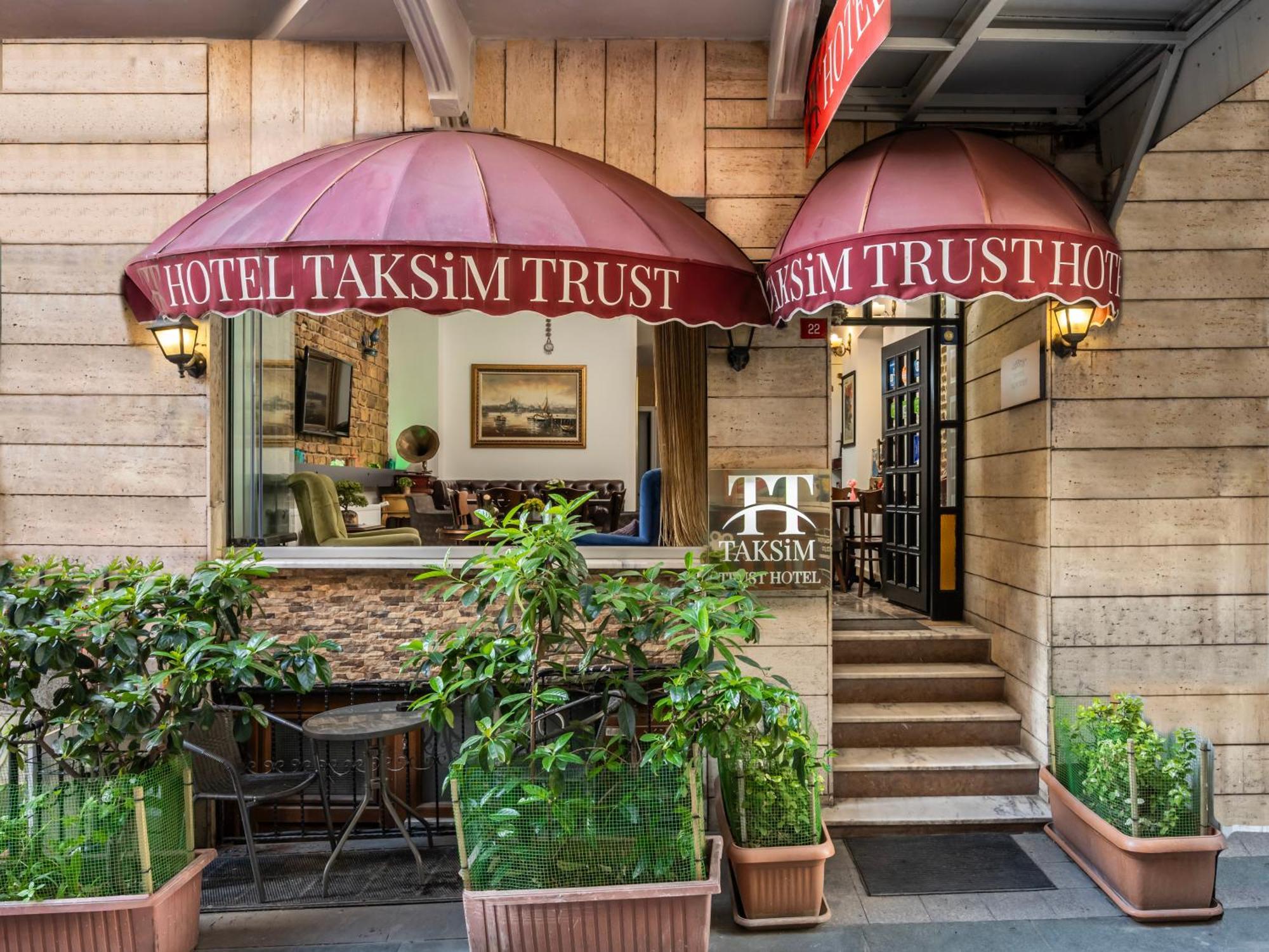 Taksim Trust Hotel Istanbul Bagian luar foto