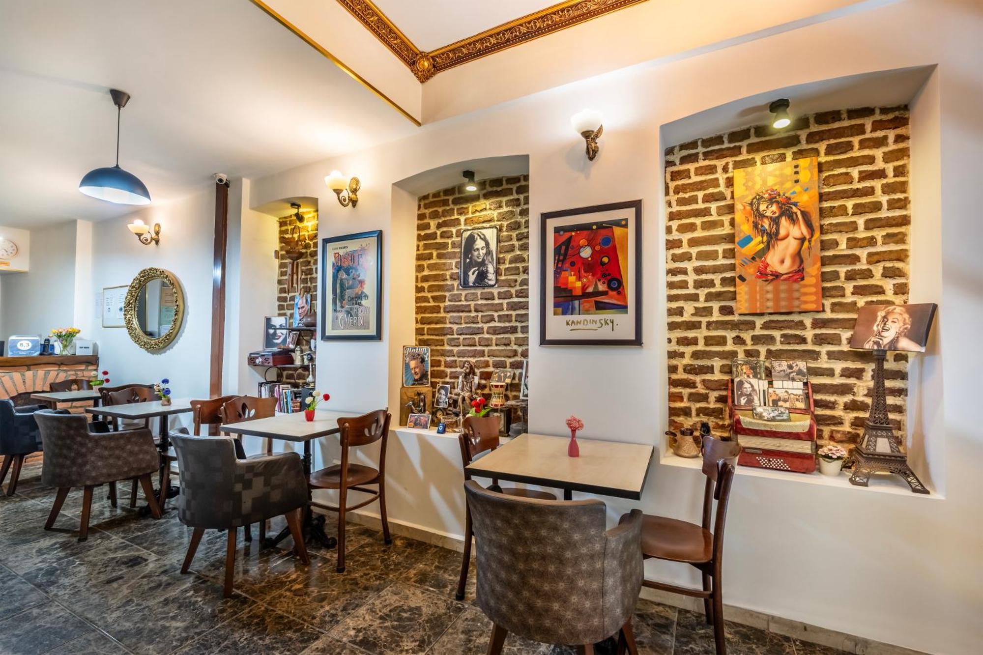 Taksim Trust Hotel Istanbul Bagian luar foto