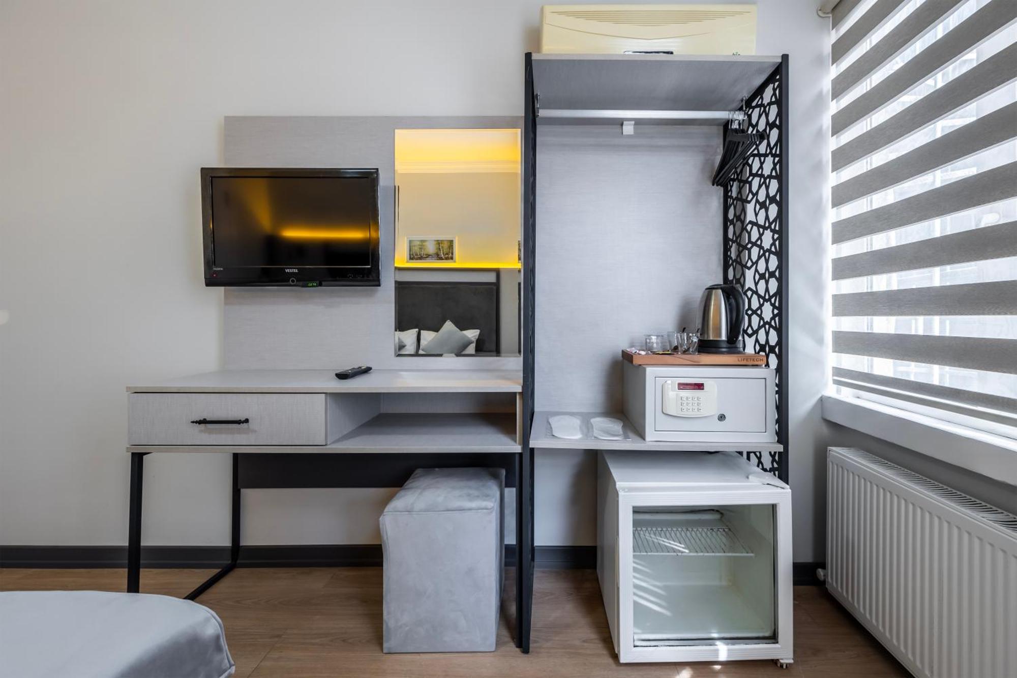 Taksim Trust Hotel Istanbul Bagian luar foto