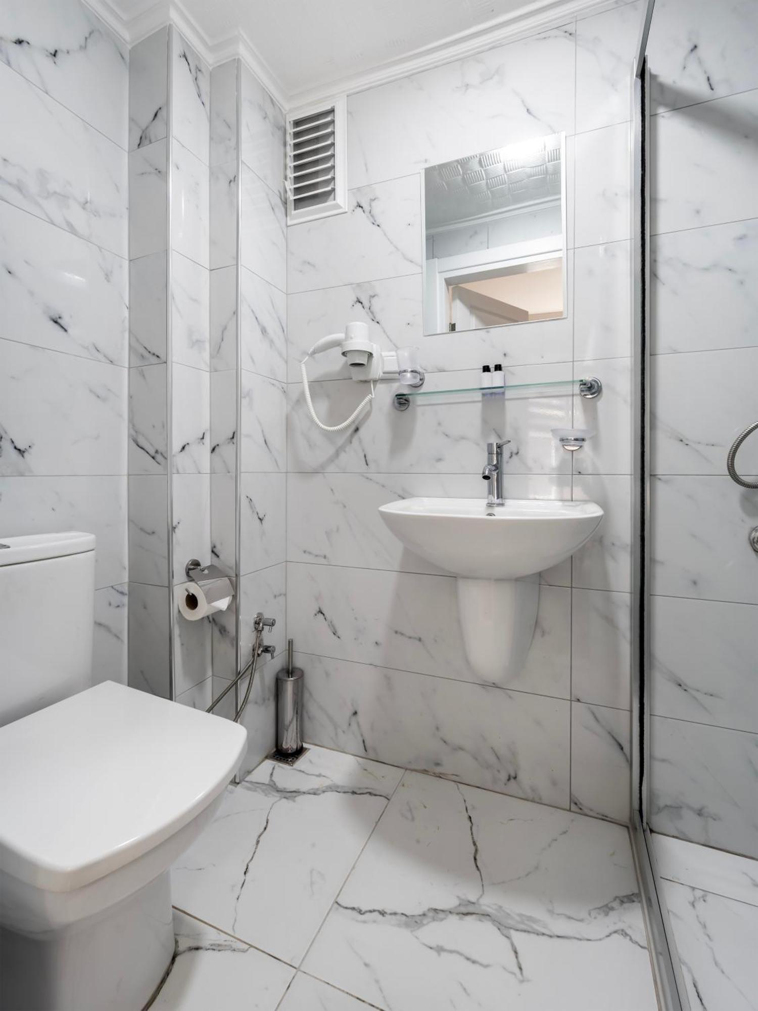 Taksim Trust Hotel Istanbul Bagian luar foto