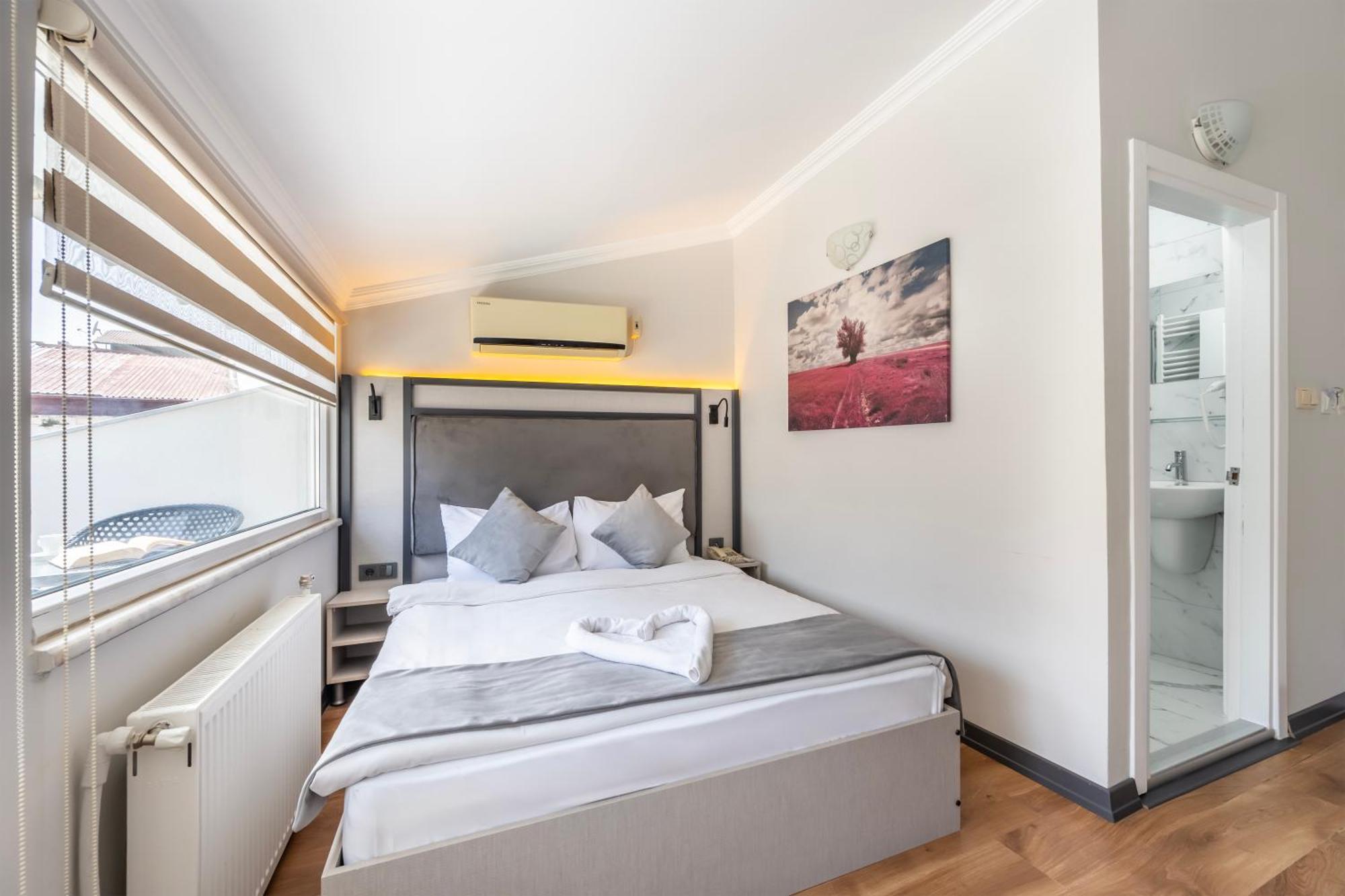 Taksim Trust Hotel Istanbul Bagian luar foto