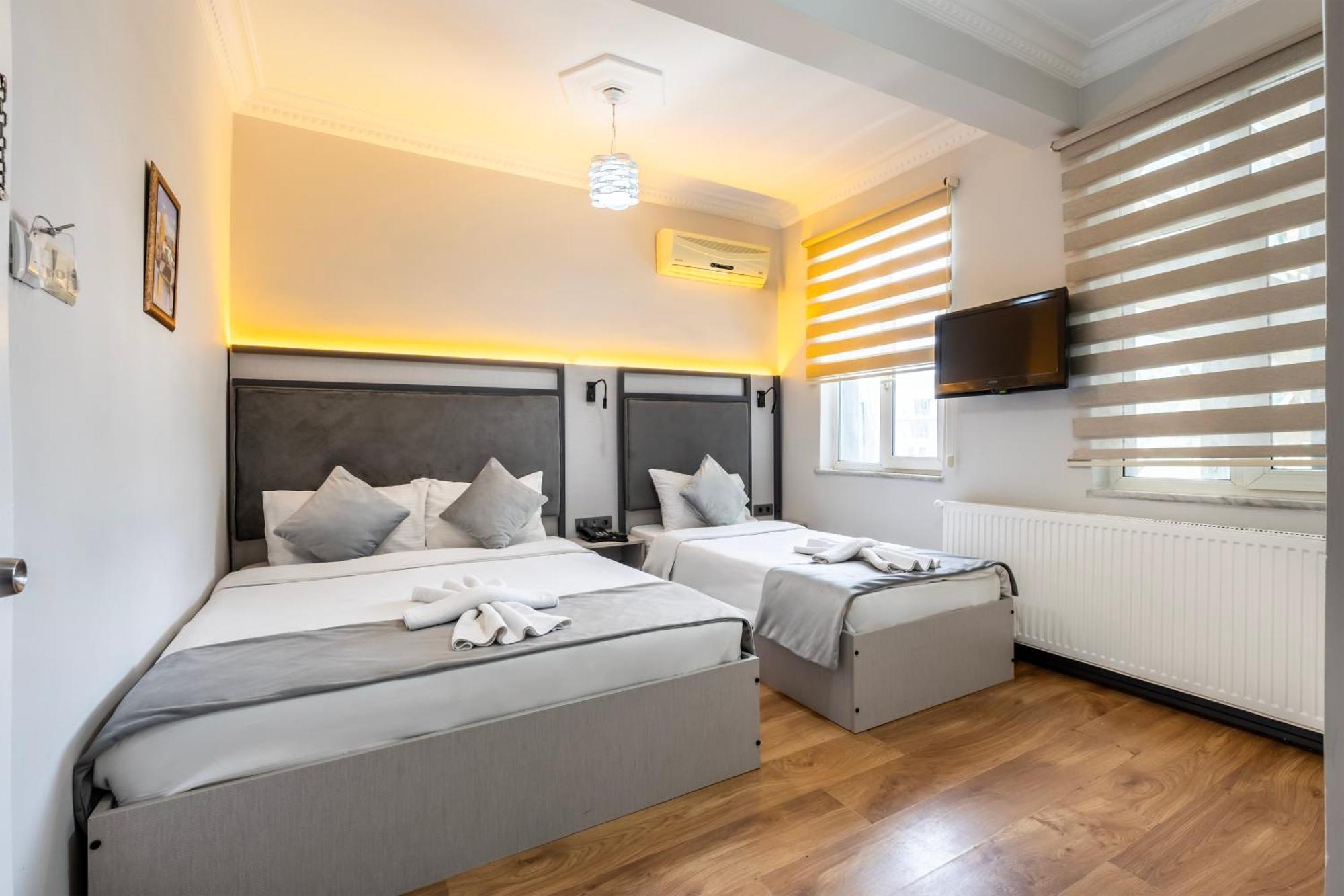 Taksim Trust Hotel Istanbul Bagian luar foto